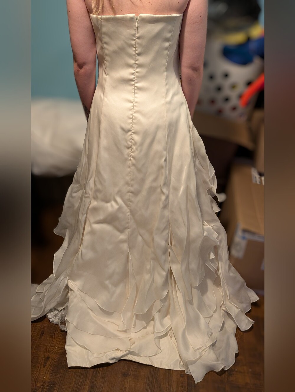Ivory sz 10 wedding gown Jennifer Salmon - Picture 14 of 16